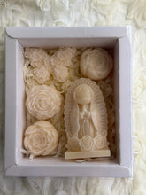 Load image into Gallery viewer, Virgen candle set