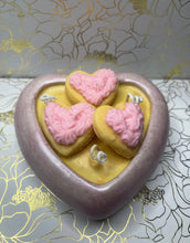 Load image into Gallery viewer, Heart Valentines Candle