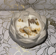Load image into Gallery viewer, Lotus Soy Candle