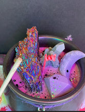 Load image into Gallery viewer, Witch pot Candle