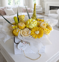 Load image into Gallery viewer, Candle bouquets