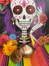 Load image into Gallery viewer, Sugar skull candle