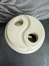 Load image into Gallery viewer, Yin Yang Soy candle