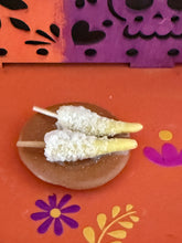 Load image into Gallery viewer, Altar de muertos ofrenda food