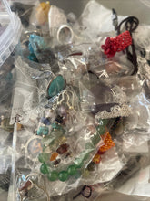 Load image into Gallery viewer, Mix Crystals Jewelry Bucket