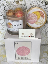 Load image into Gallery viewer, Concha Candle