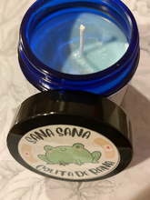 Load image into Gallery viewer, Vaporub Candle