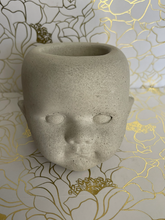 Load image into Gallery viewer, Baby Face Pot