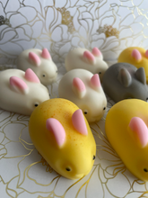 Load image into Gallery viewer, Bunny Wax Melt