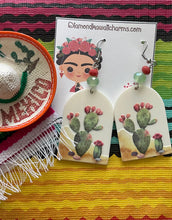 Load image into Gallery viewer, Nopal earrings
