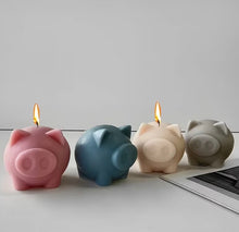 Load image into Gallery viewer, Pig pillar candle
