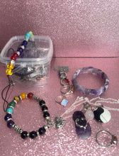 Load image into Gallery viewer, Mix Crystals Jewelry Bucket
