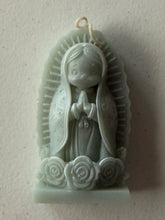Load image into Gallery viewer, Virgen candle bundle
