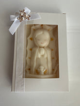 Load image into Gallery viewer, Virgin candle set
