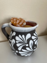 Load image into Gallery viewer, Talavera Heart Concha Candle
