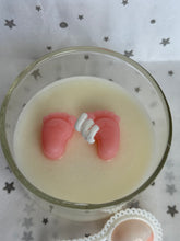 Load image into Gallery viewer, Baby reveal candle
