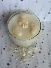Load image into Gallery viewer, Baby reveal candle
