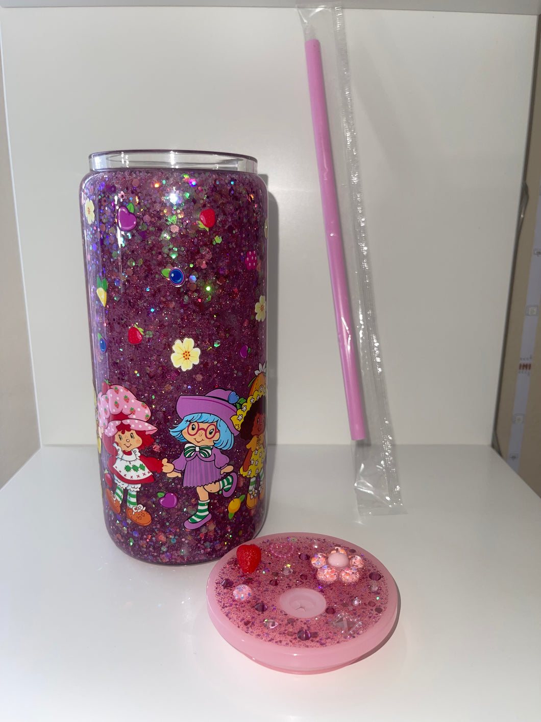 Strawberry Snow globe tumbler