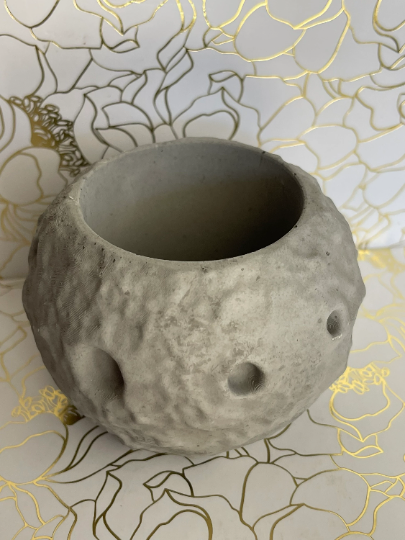 Moon Pot